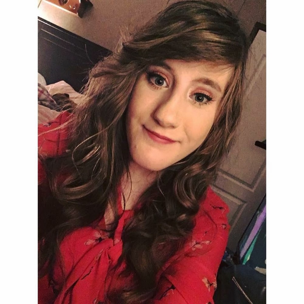 Meet your Posher, Lindsey
